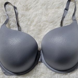Victoria Secret 34DDD(F) Perfect Shape push-up bra